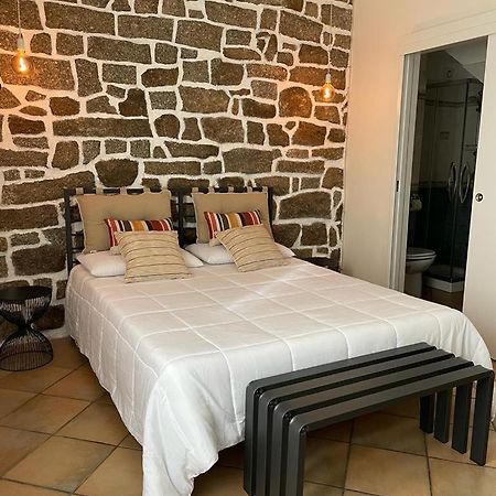 Excellent Rooms Paola'S Ольбия Экстерьер фото