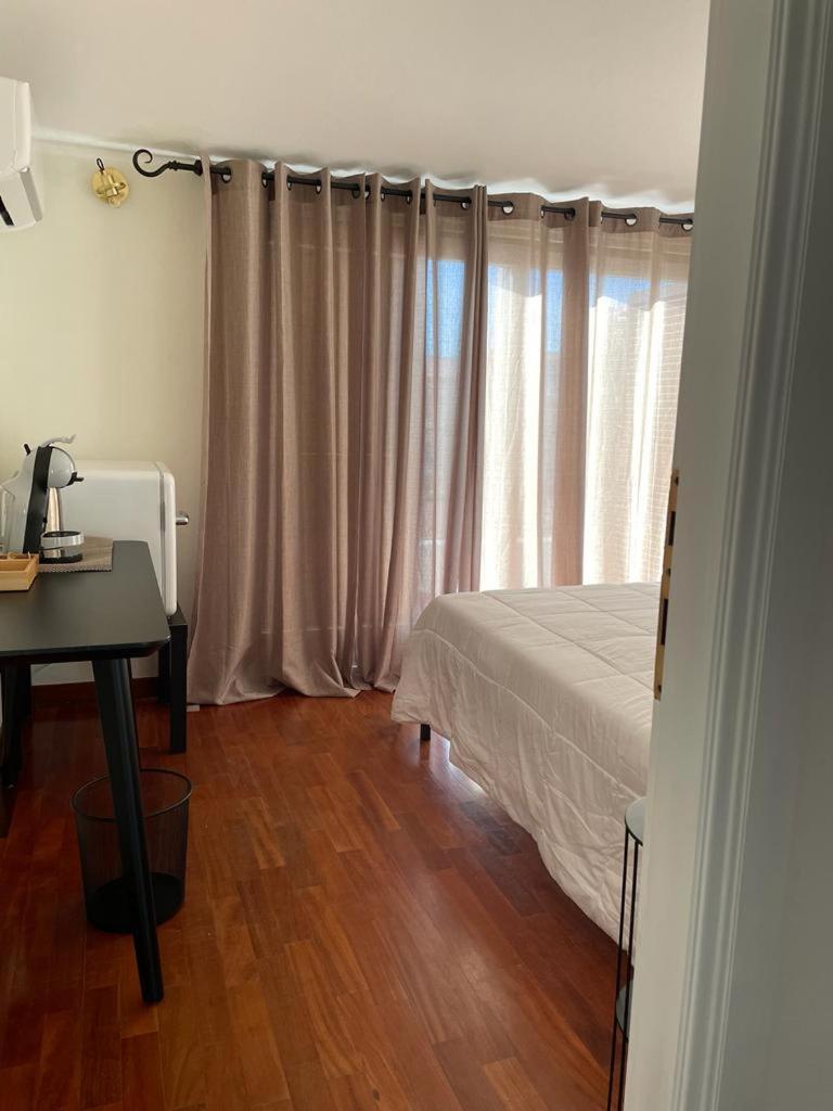 Excellent Rooms Paola'S Ольбия Экстерьер фото